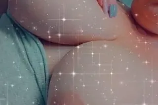 💋 Mature Busty Hottie Limited Availability 2-21 to 2-24 💋 - Image 8